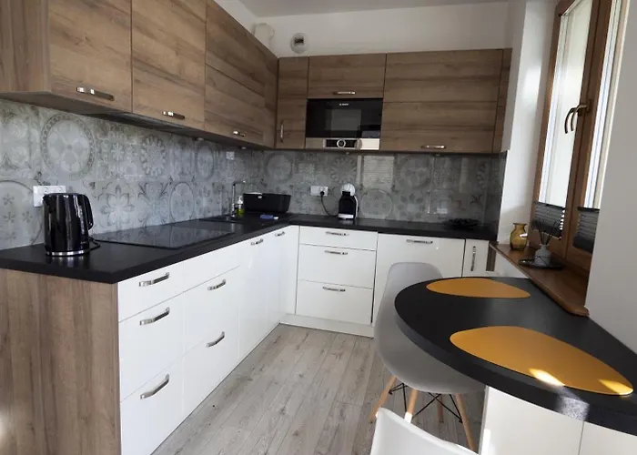 Carpano, Ogrodnicza 7 / * カルパッチ